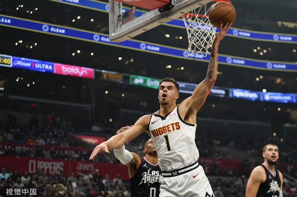 他开始与心 他开始与心