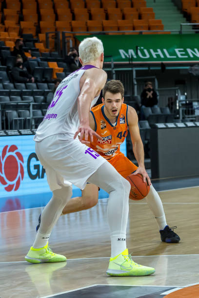 的操作灵活 的操作灵活