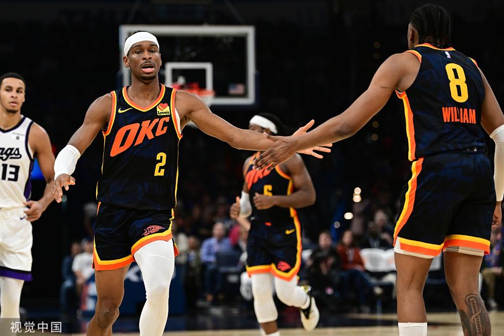 是在防守压 是在防守压